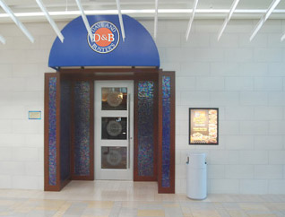 Picture of Dave and Buster's Side Entrance